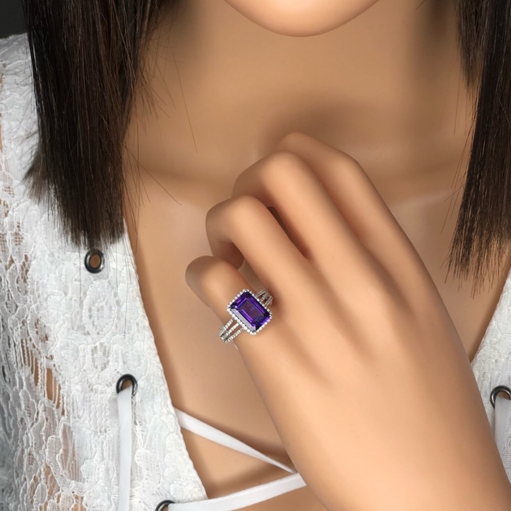 14KT Amethyst Diamond Ring